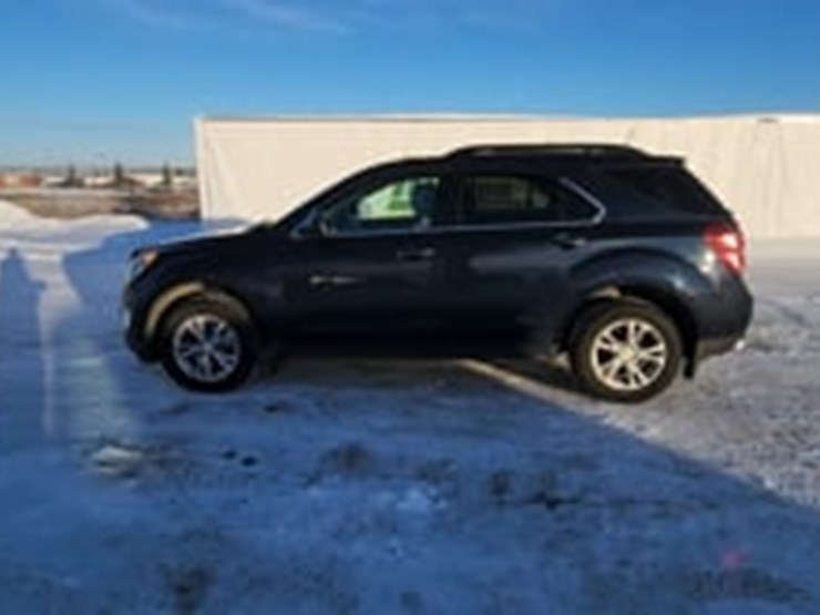 2017-chevrolet-equinox-lt-image-5