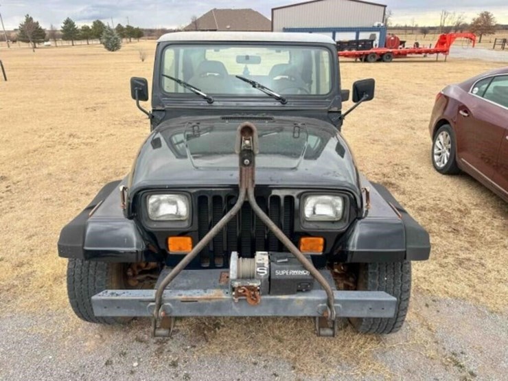 1989-jeep-wrangler-image-2