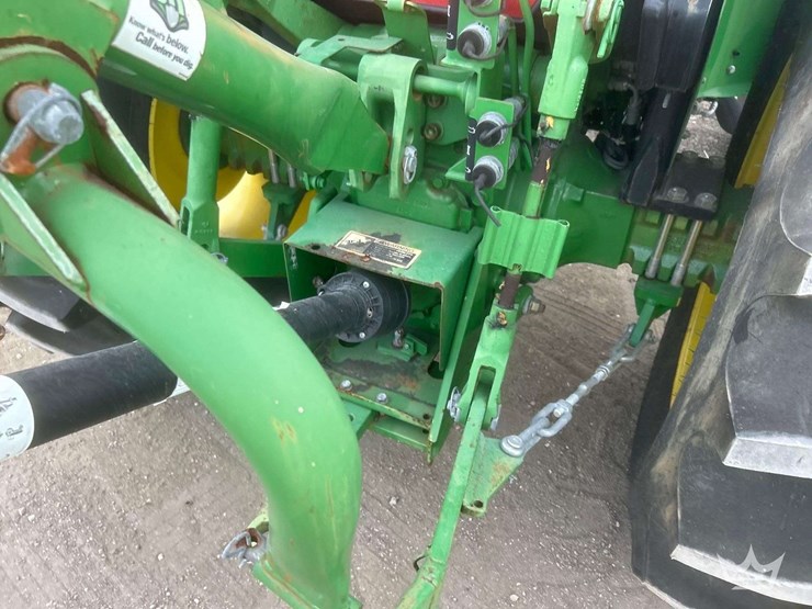 2016-john-deere-5065e-image-27