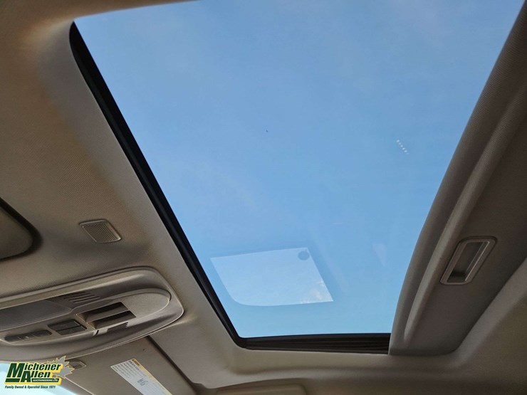 2017-chevrolet-equinox-lt-image-26