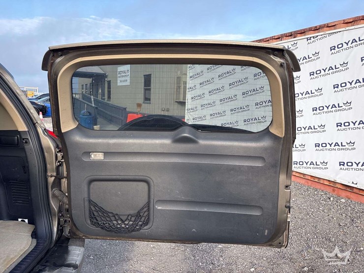 2010-toyota-rav4-image-23