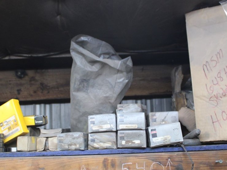 caterpillar-247-image-1