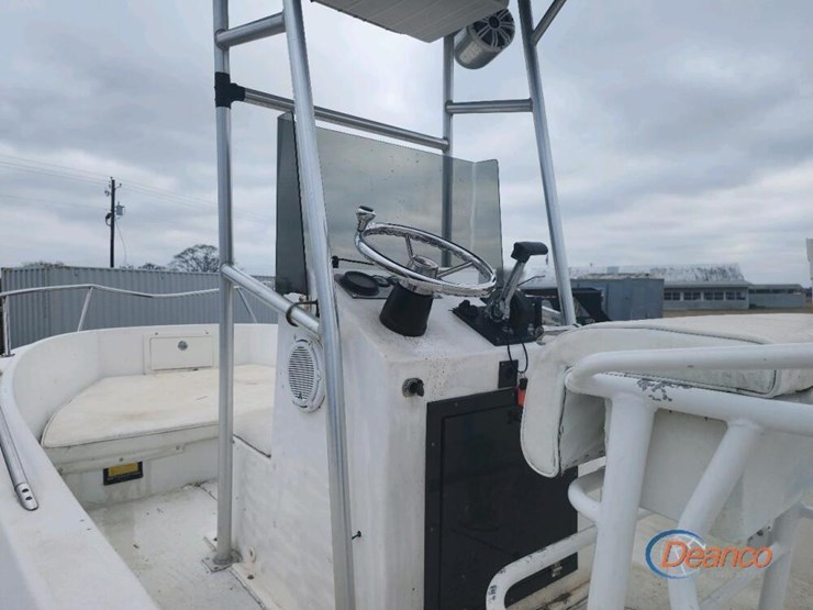 18'-angler-boat-w/-alum.-trailer:-w/-175hp-evinrude-outboard-motor-image-9