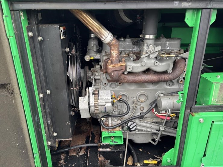 2004-multiquip-dca25ssiu-image-26