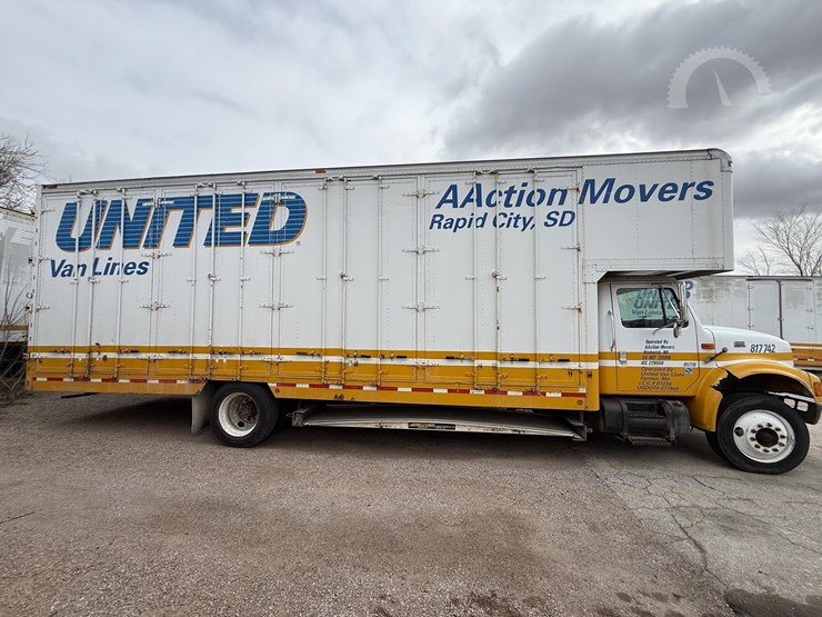 2000-international-4700-image-7