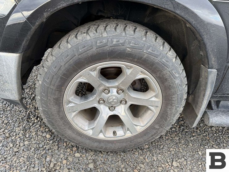 2018-dodge-1500-image-14