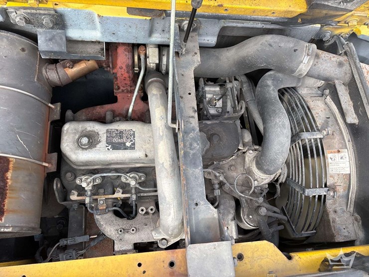 2005-kobelco-135sr-image-25