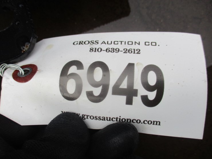 #6949-•-mini-skidsteer-rock-bucket-image-4