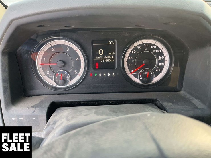 2016-ram-5500-4x4-s/a-service-truck-image-18