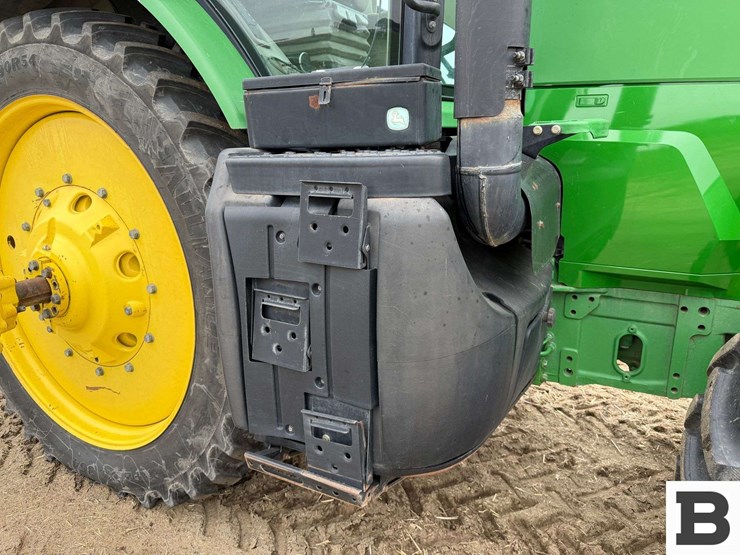 2012-john-deere-7215r-image-39