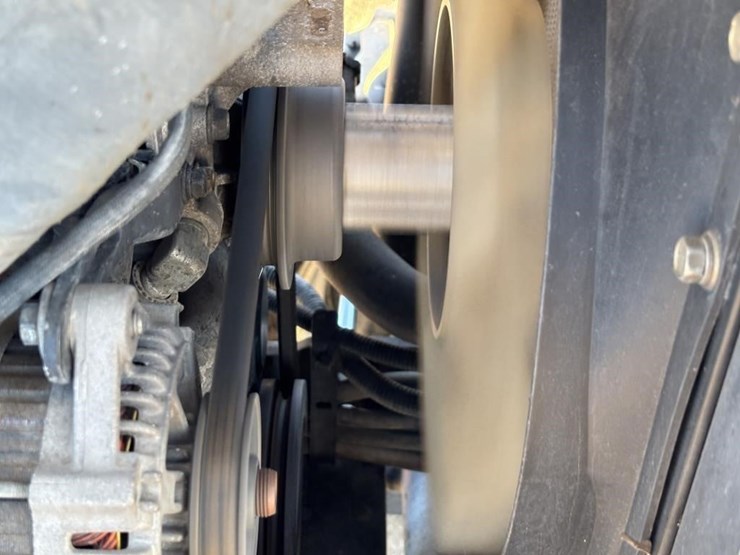 2017-new-holland-workmaster-40-image-50