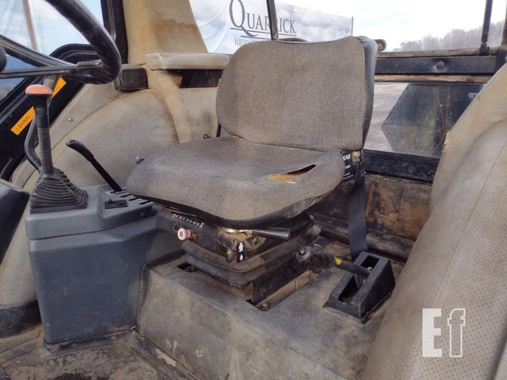 1996-case-ih-3230-image-12