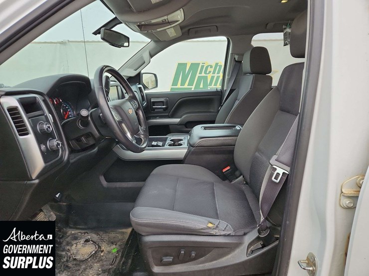 2017-chevrolet-silverado-1500-image-15