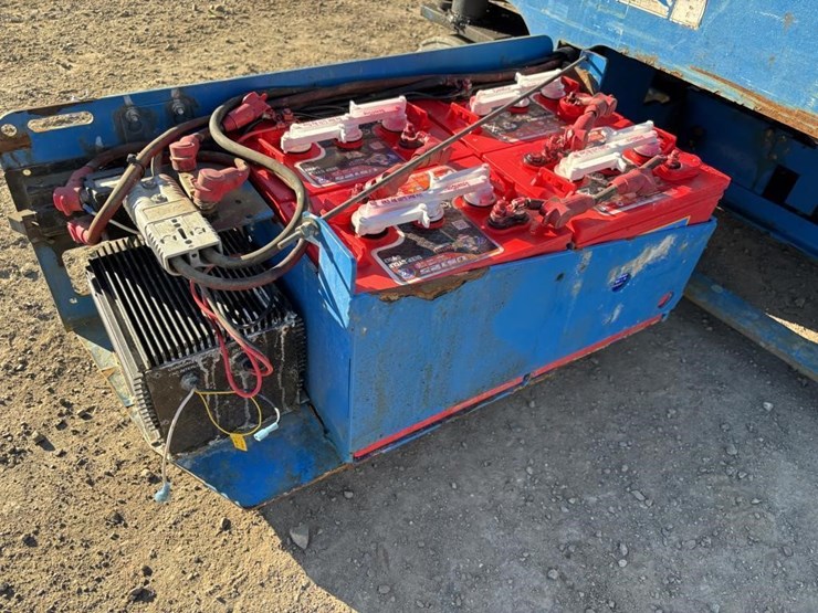 genie-gs1930-image-10