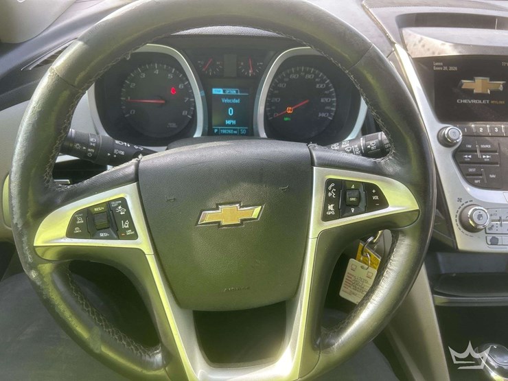 2017-chevrolet-equinox-image-13