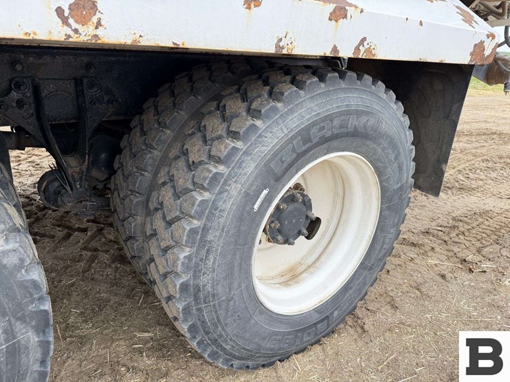 international-4400-image-32