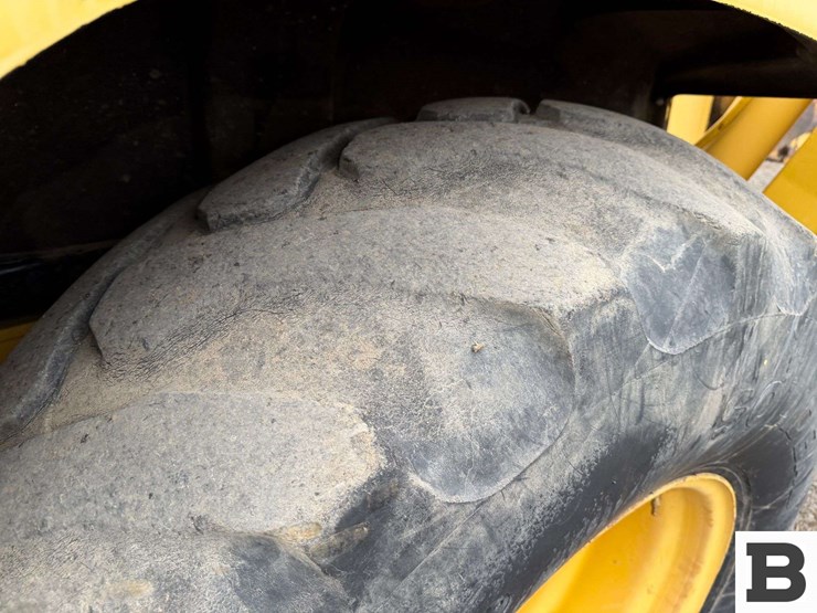 1998-caterpillar-416c-image-24