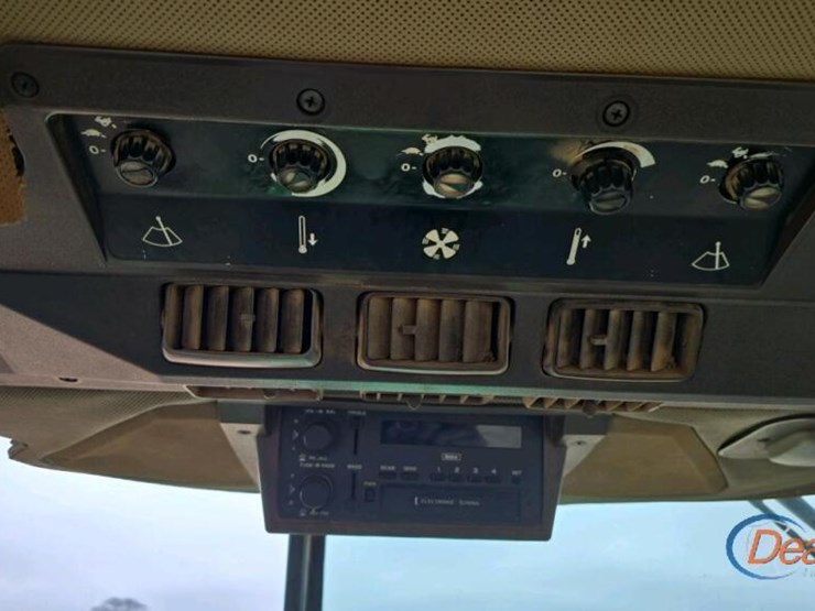 john-deere-4960-image-18