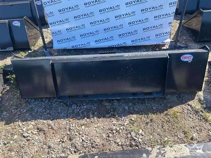 2025-swict-78in.-bucket-skid-steer-attachment-image-2
