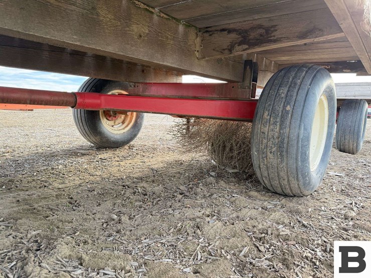 unverferth-rg-8-wood-deck-farm-trailers---pasco,-wa-image-12