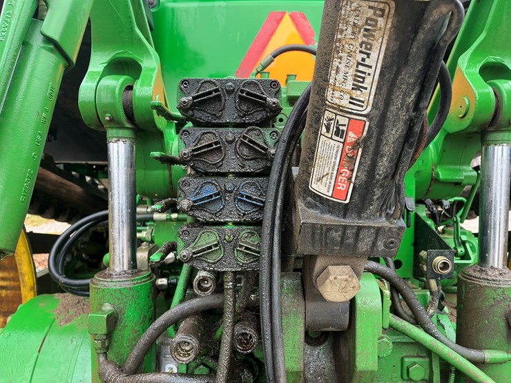 2014-john-deere-8370rt-image-15