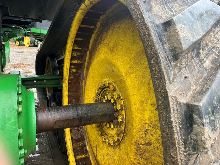 2014-john-deere-8370rt-image-14