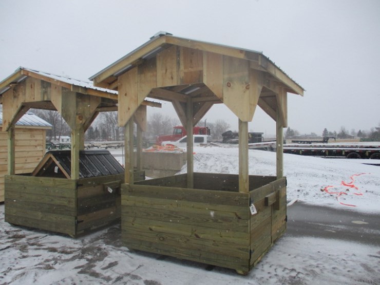 #7019-•-6x6-bale-feeder-image-2