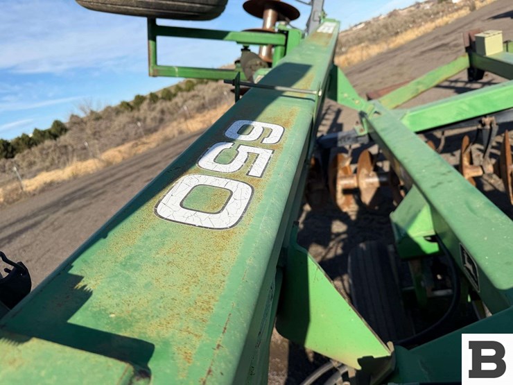 john-deere-650-image-57