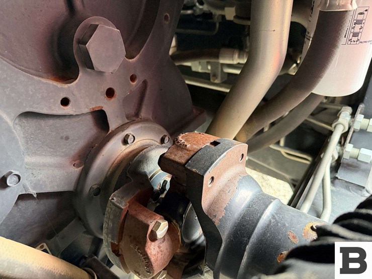 2012-case-ih-600-image-37