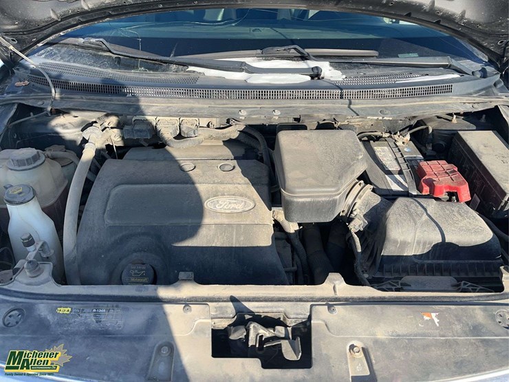 2012-ford-edge-image-26