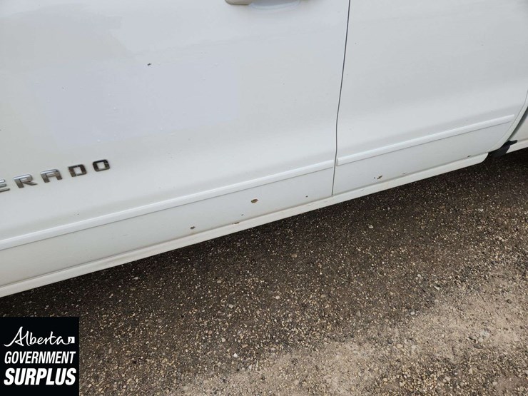 2017-chevrolet-silverado-1500-image-36