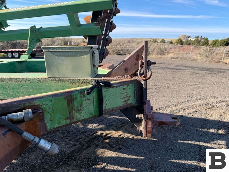john-deere-650-image-42