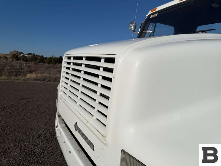 1992-international-4800-image-12