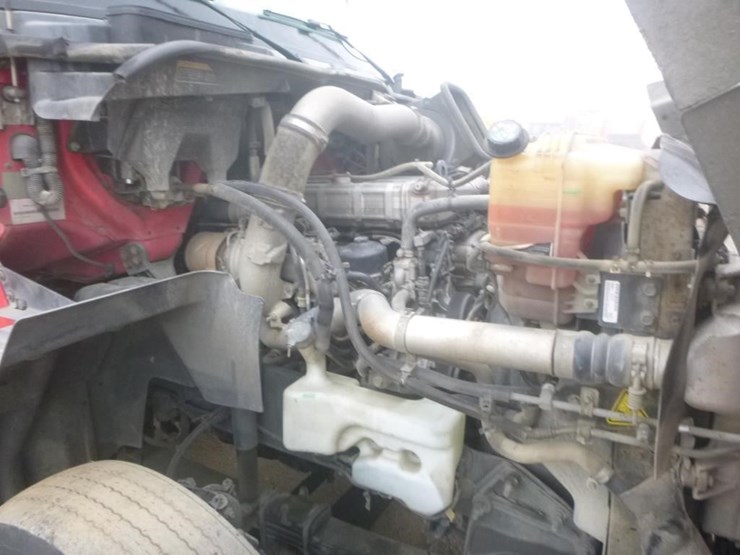 2017-international-prostar-image-19