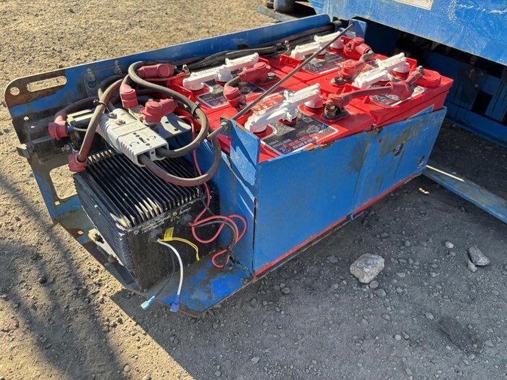 genie-gs1930-image-11