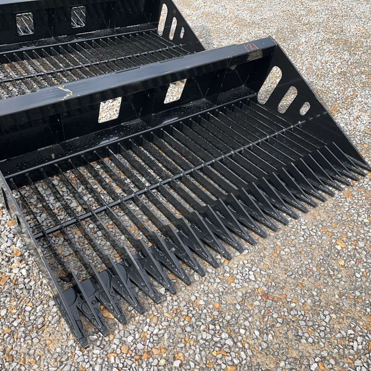 Sliding Loader Sieve Shovel