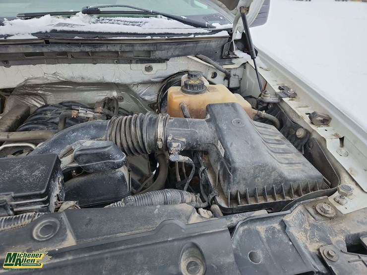 2013-ford-f150-image-25