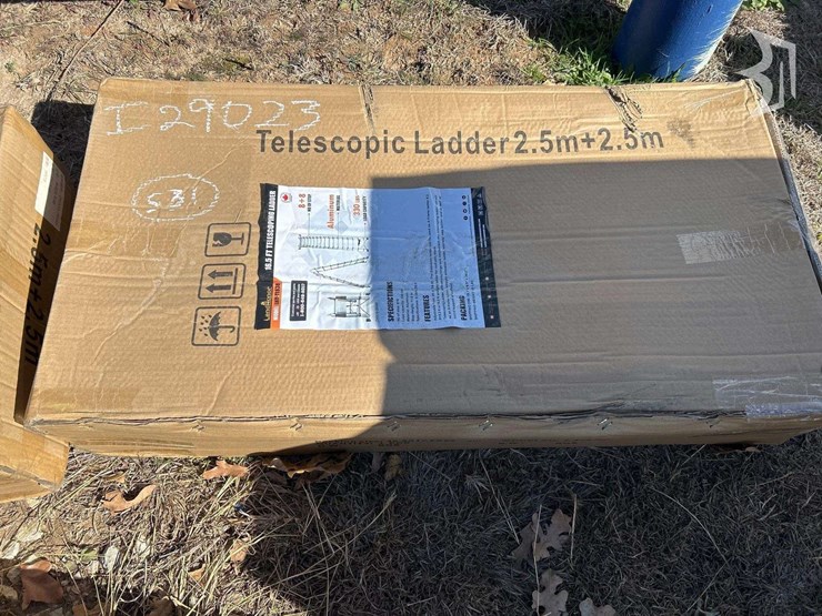 landhonor-lhr-tl638-16.5ft-telescoping-ladder-image-2