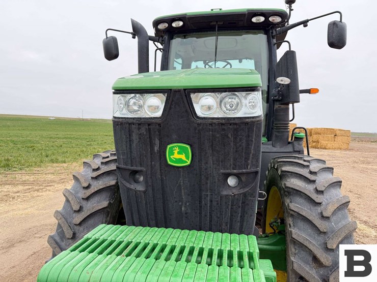 2012-john-deere-7215r-image-10