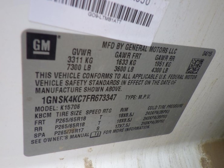 2015-chevrolet-tahoe-image-16