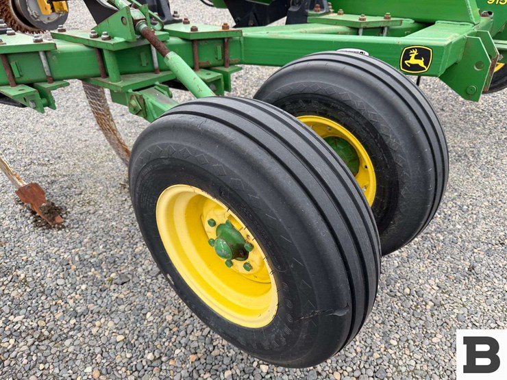 john-deere-915-image-23