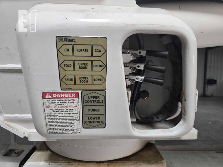 2009-altec-am855-image-38