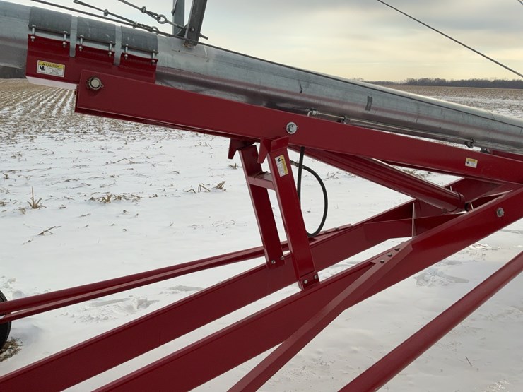 sudenga-ox1071-swing-away-auger-image-27