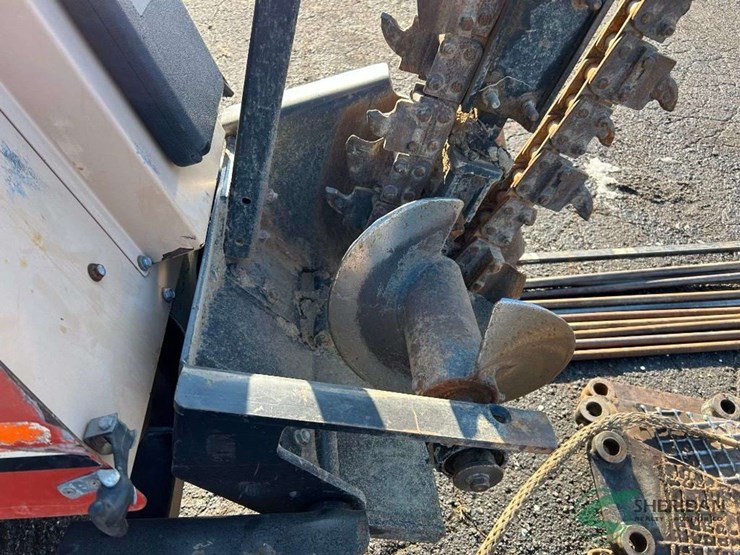 ditch-witch-410sx-image-11