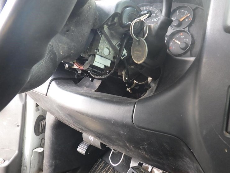 2005-chevrolet-express-2500-image-29