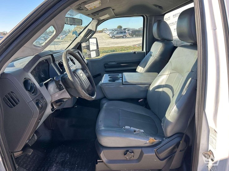 2011-ford-f250-image-12