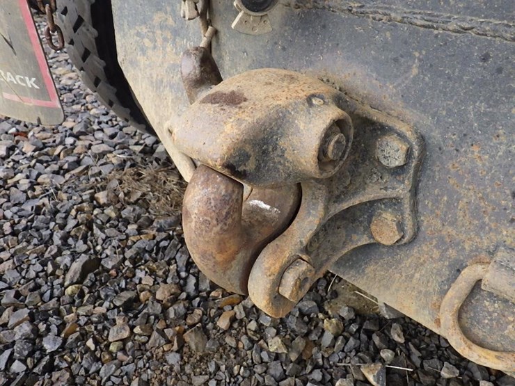 1990-peterbilt-379-image-9