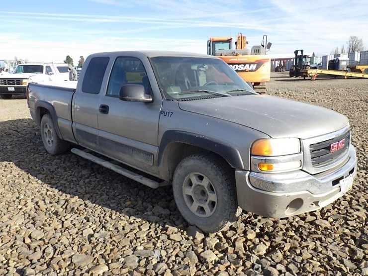 2003-gmc-1500-image-3