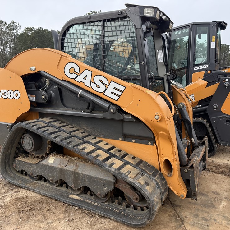 2023 CASE TV380