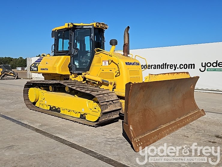 2023-komatsu-d71px-24-image-7